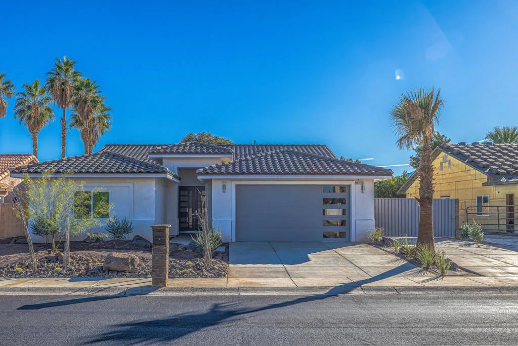 68945 Durango Road, Cathedral City, California 92234 home-pic-1