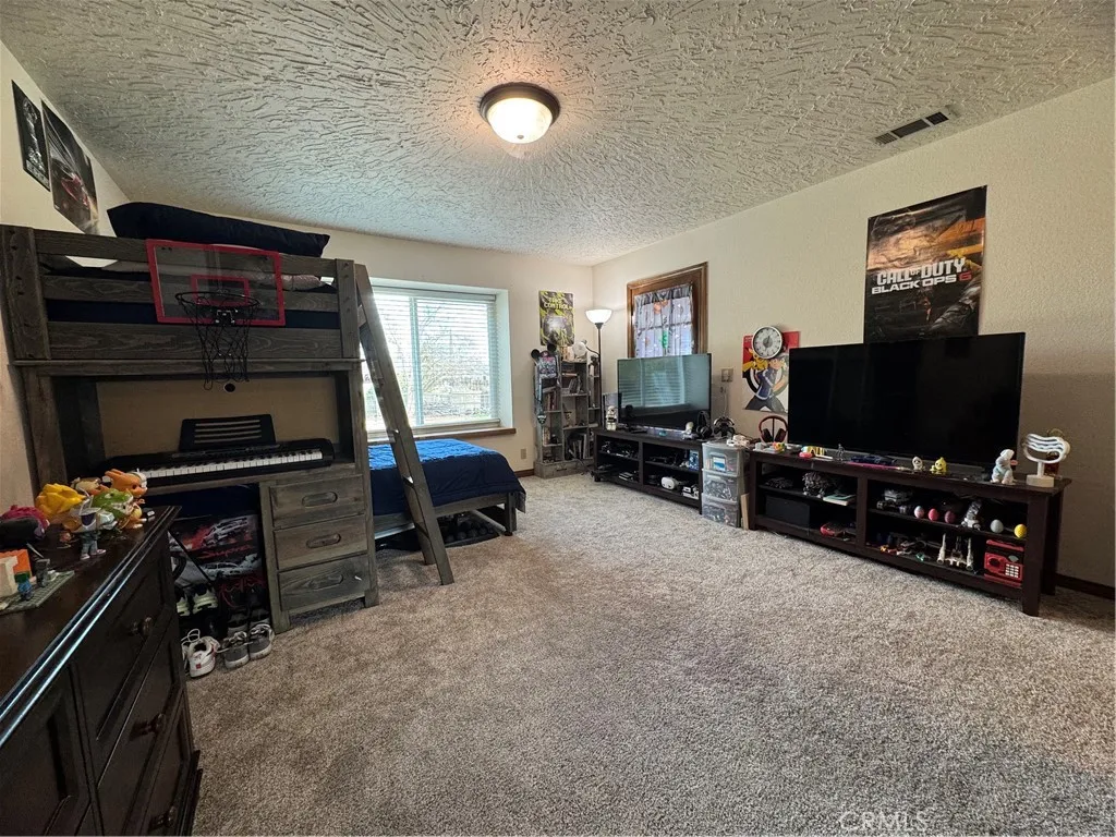 16834 Elm Street, Hesperia, California 92345 home-pic-27