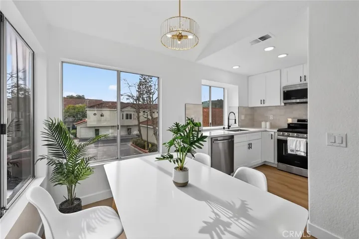 98 Cinnamon Teal, Aliso Viejo, California 92656