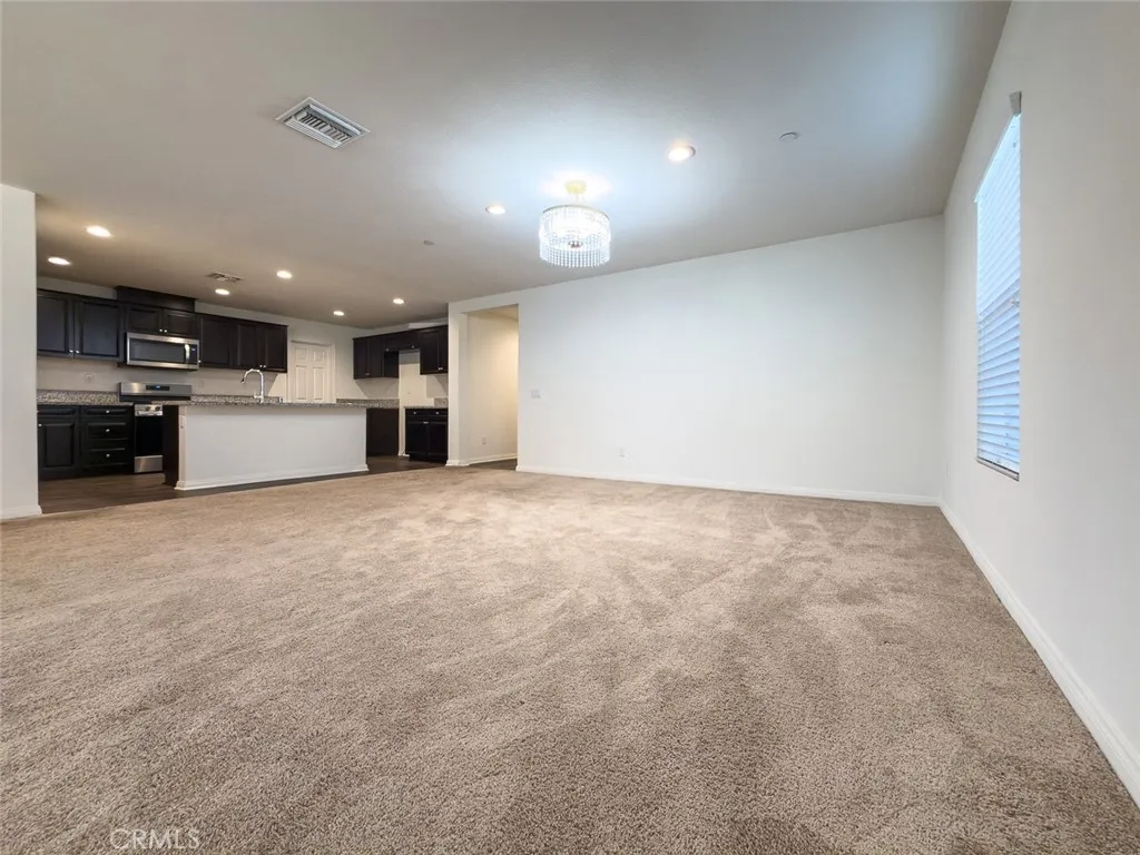 32297 Wild West Court, Winchester, California 92596 home-pic-10
