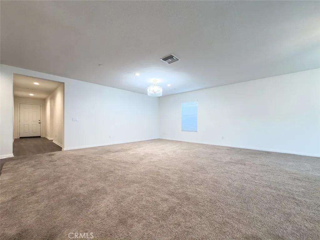 32297 Wild West Court, Winchester, California 92596 home-pic-9