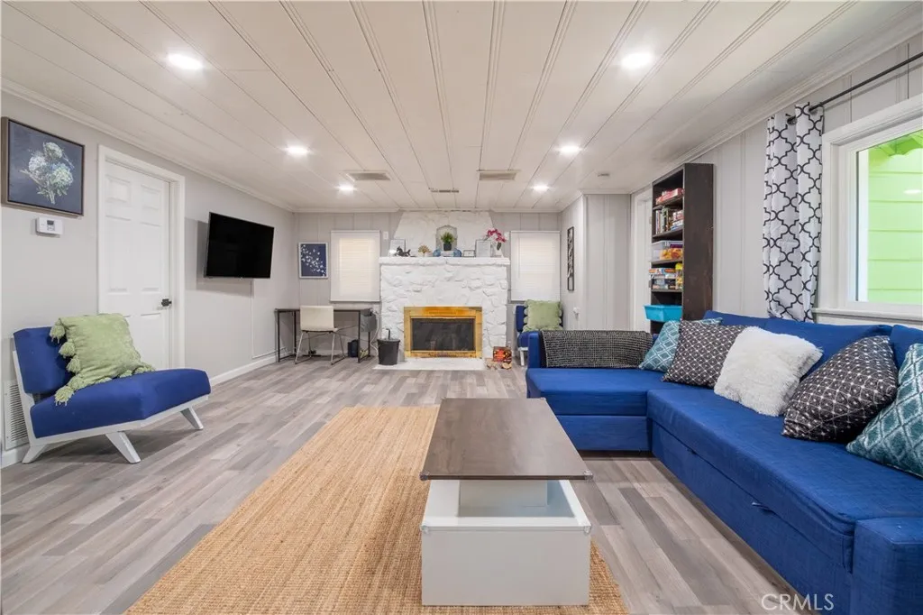 23777 Pioneer Camp Road, Crestline, California 92325 home-pic-5