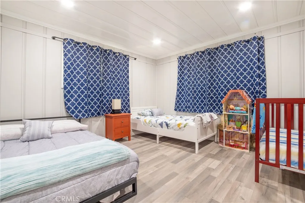 23777 Pioneer Camp Road, Crestline, California 92325 home-pic-7