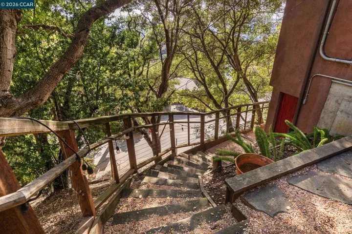 161 Panoramic Way, Berkeley, California 94704