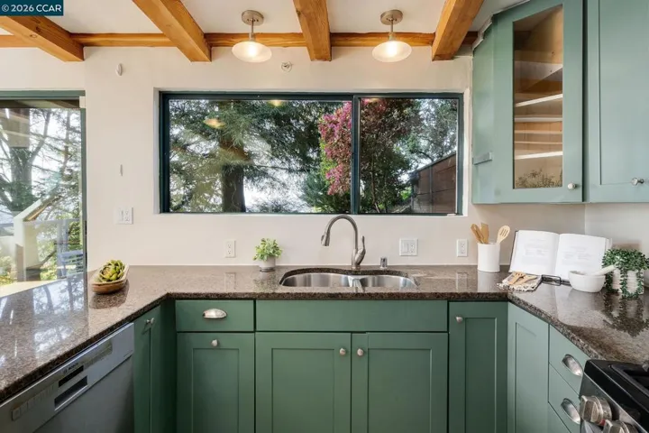 161 Panoramic Way, Berkeley, California 94704
