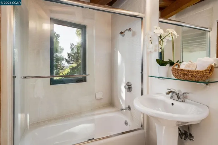 161 Panoramic Way, Berkeley, California 94704