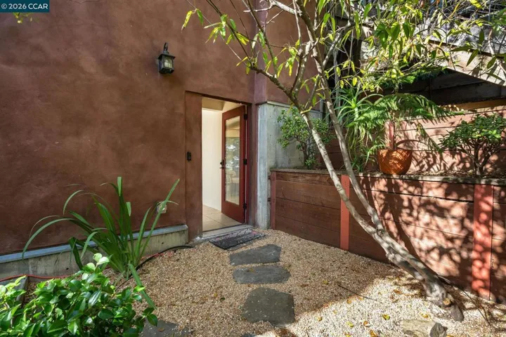 161 Panoramic Way, Berkeley, California 94704