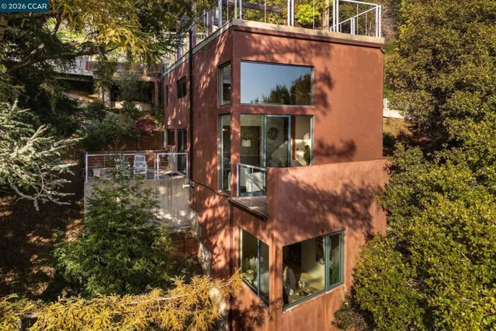 161 Panoramic Way, Berkeley, California 94704