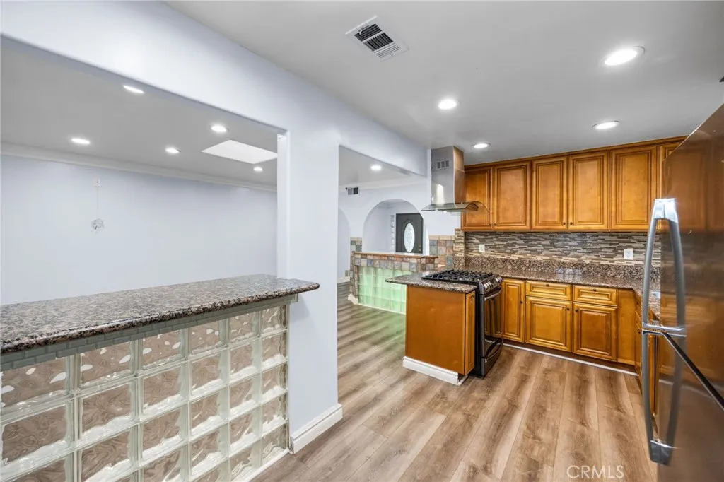 4227 Benham Ave, Baldwin Park, California 91706 home-pic-12