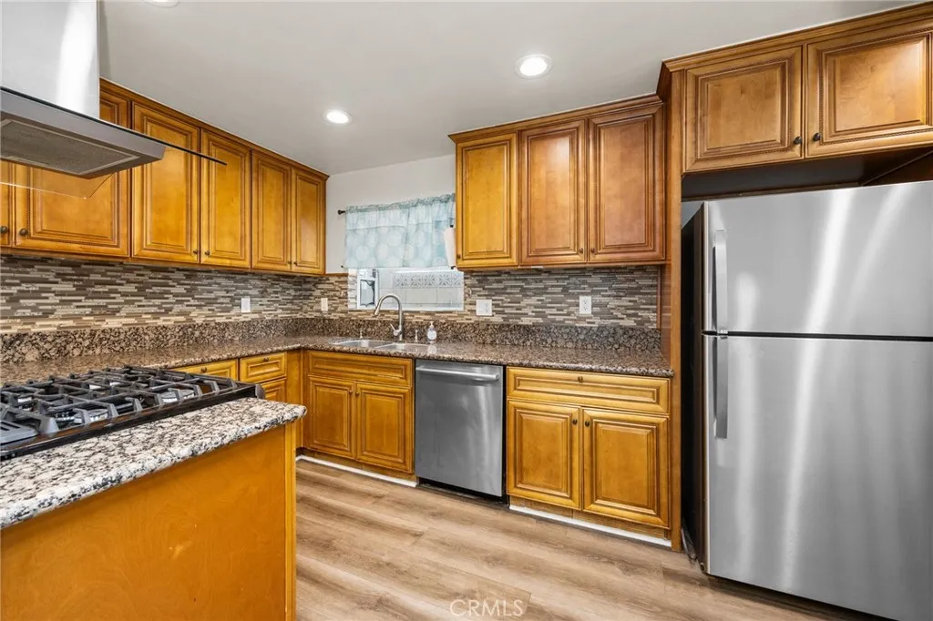 4227 Benham Ave, Baldwin Park, California 91706 home-pic-16