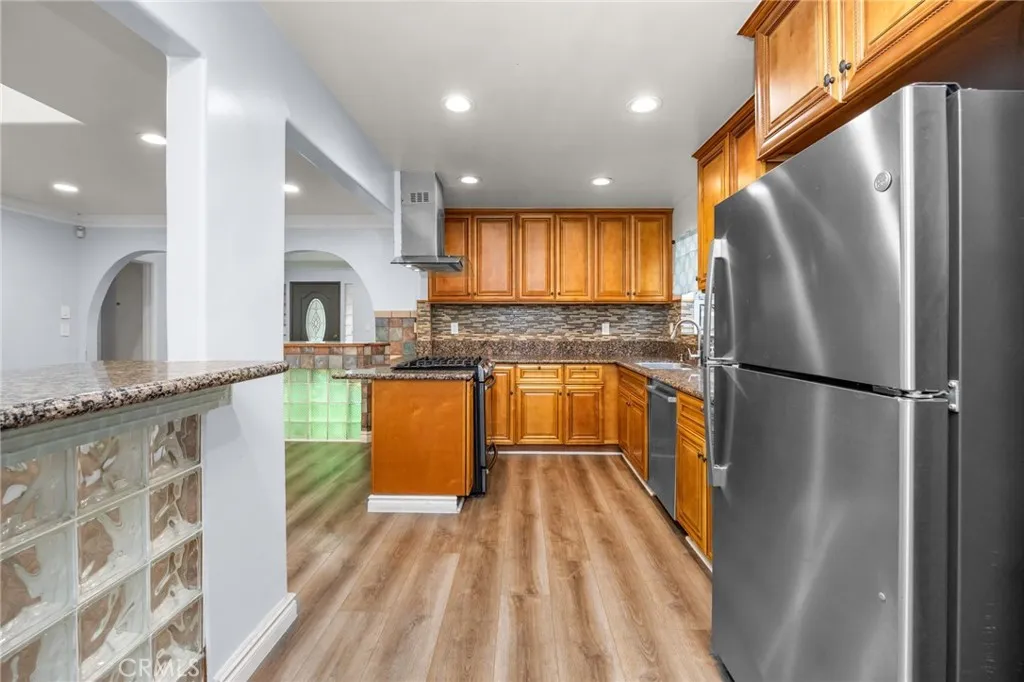 4227 Benham Ave, Baldwin Park, California 91706 home-pic-13
