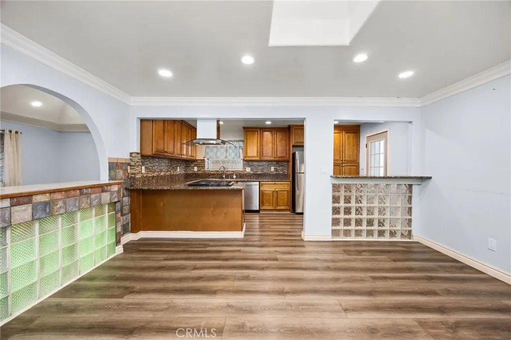 4227 Benham Ave, Baldwin Park, California 91706 home-pic-10