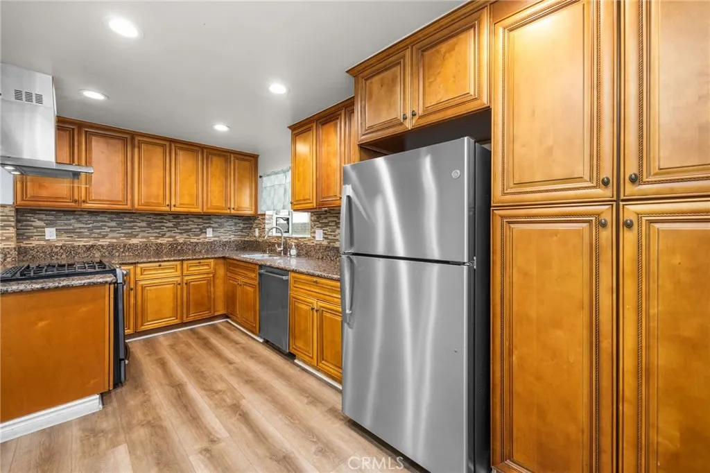 4227 Benham Ave, Baldwin Park, California 91706 home-pic-14