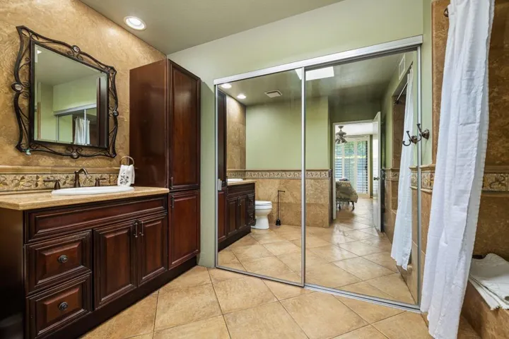 26-web-or-mls-JGTrofeo_OPMG_0126_026