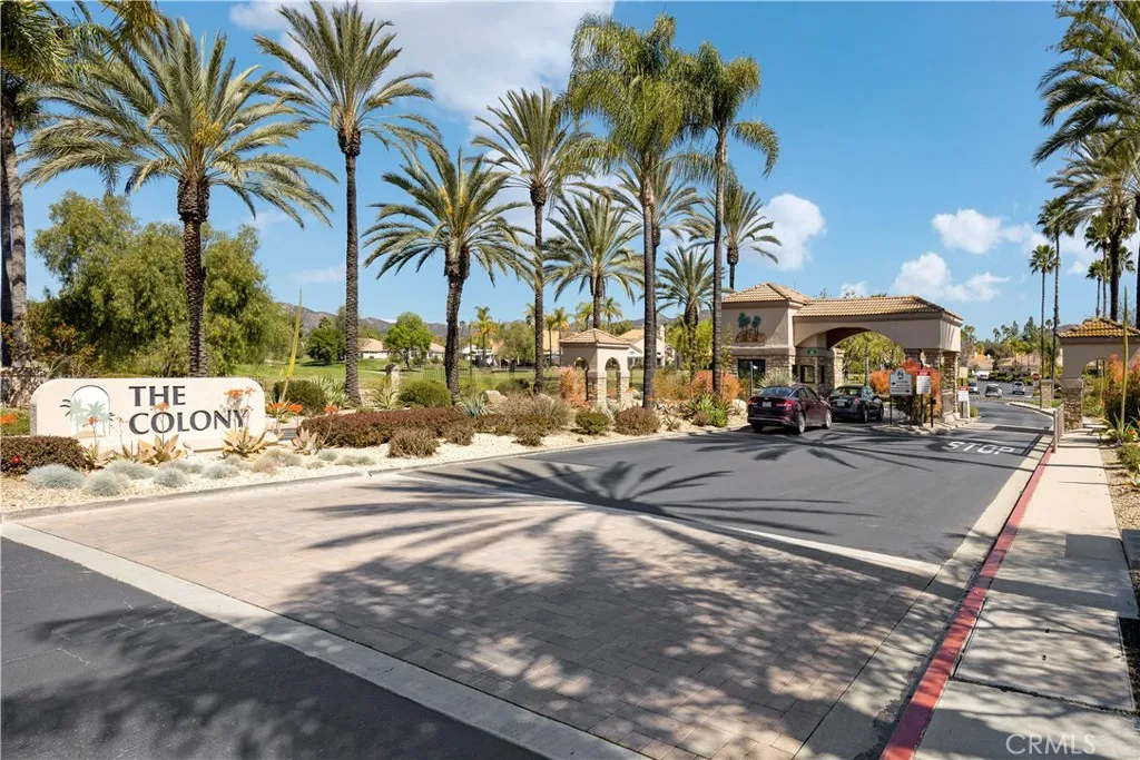 40370 Via Francisco, Murrieta, California 92562 home-pic-2
