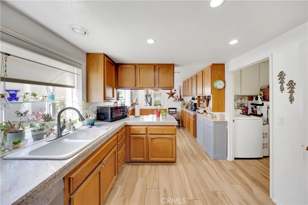 40370 Via Francisco, Murrieta, California 92562 home-pic-17
