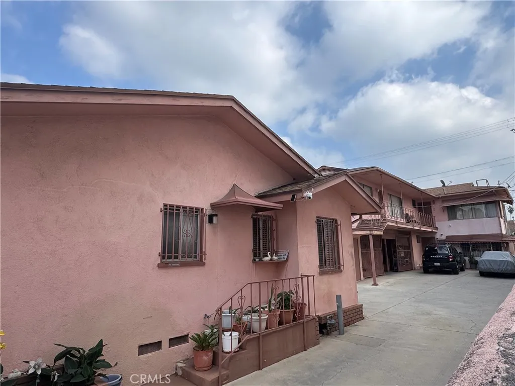 410 Fischer, Glendale, California 91205 home-pic-29