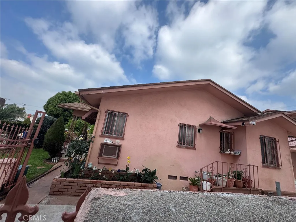 410 Fischer, Glendale, California 91205 home-pic-25