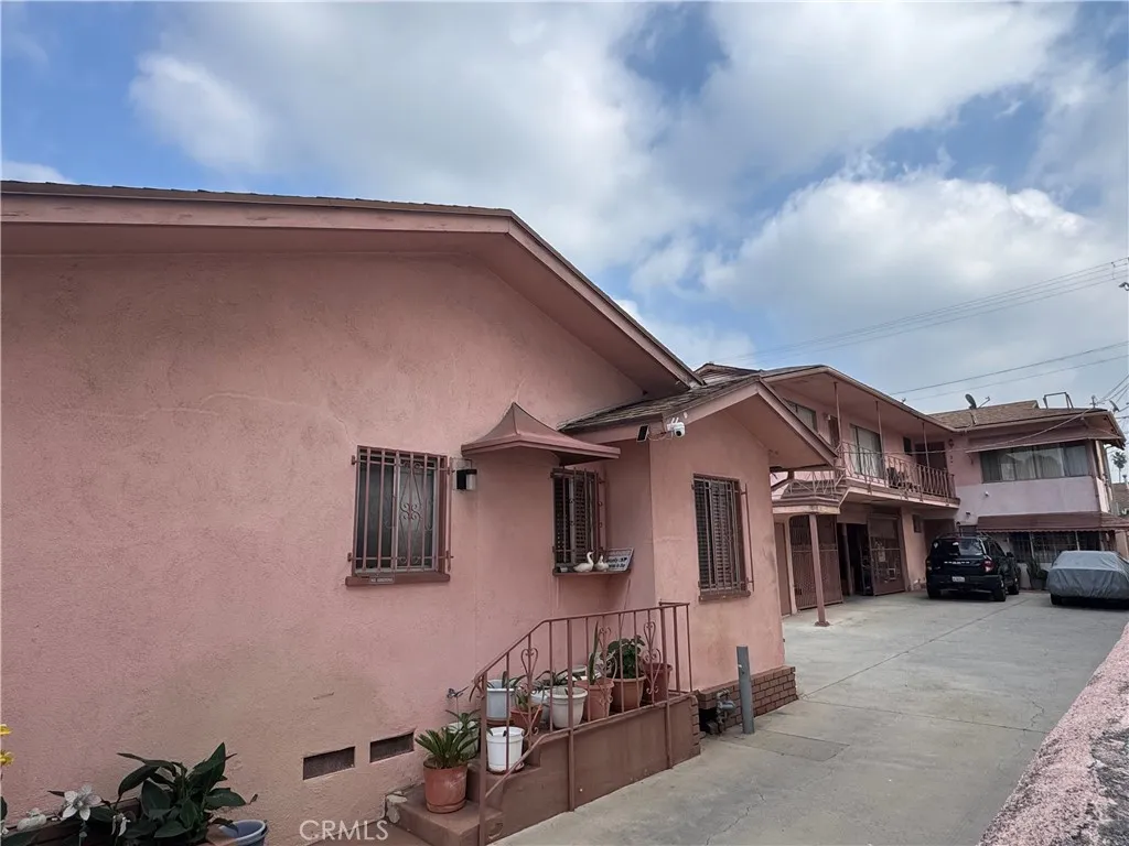 410 Fischer, Glendale, California 91205 home-pic-30