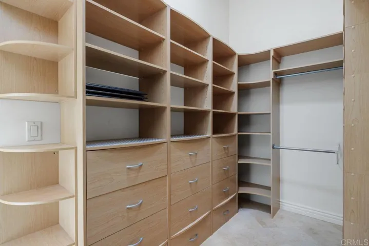 Primary Bedroom Closet
