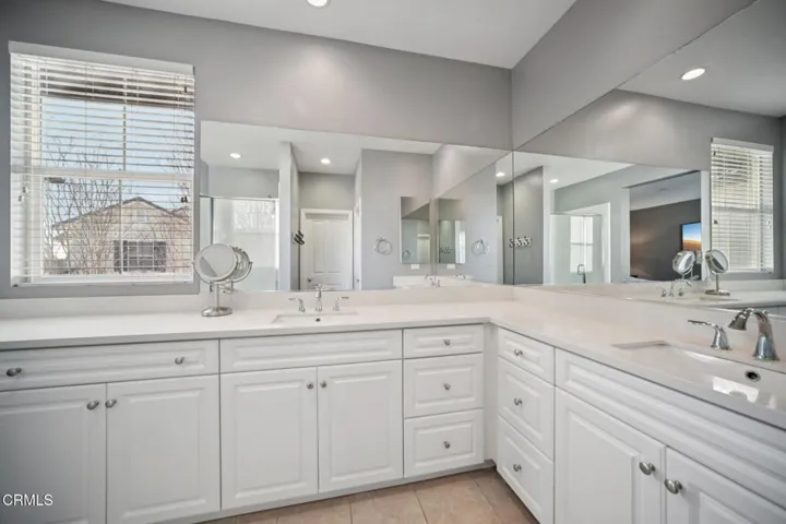 36-web-or-mls-Lisbon Ln-S2401-036