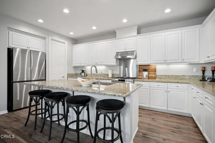 9-web-or-mls-Lisbon Ln-S2401-009