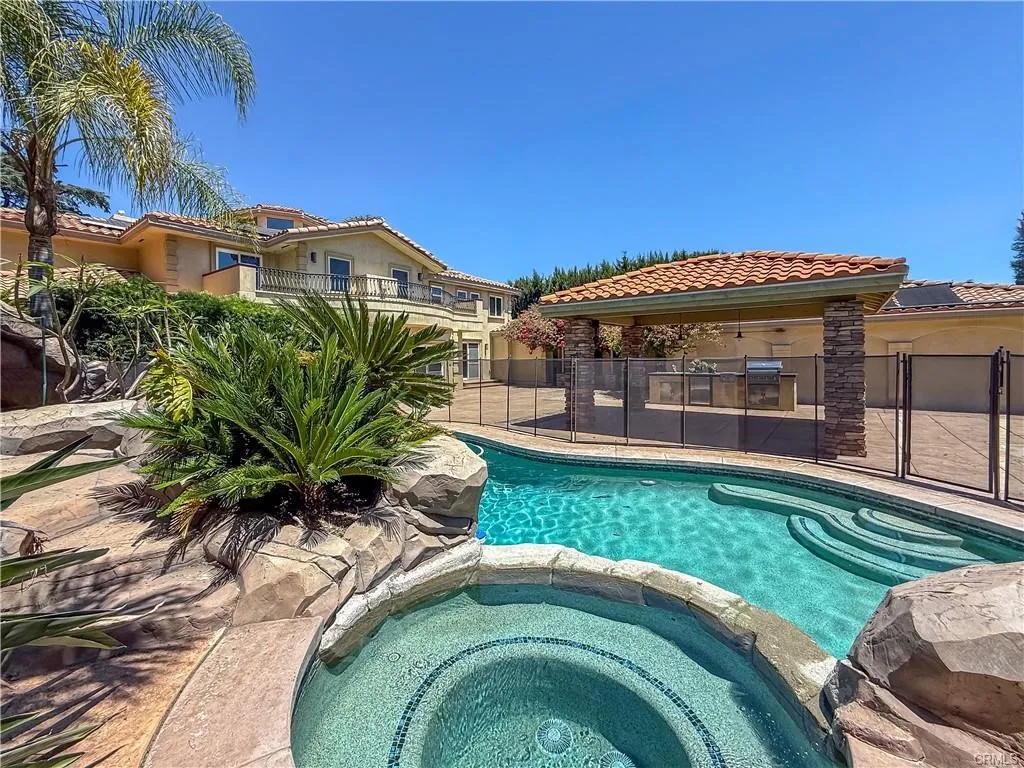 202 W Lemon Avenue, Arcadia, California 91007 home-pic-44
