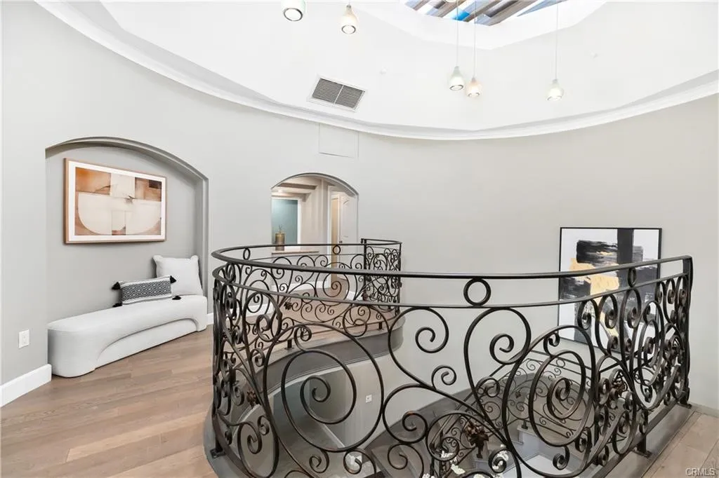 202 W Lemon Avenue, Arcadia, California 91007 home-pic-23