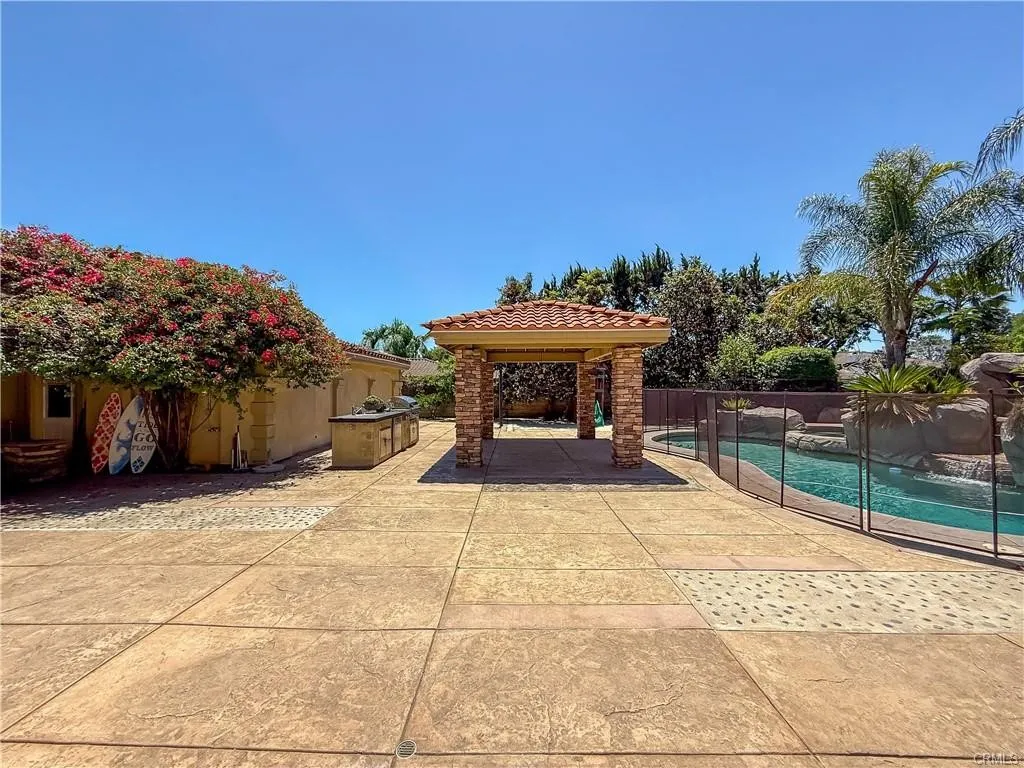202 W Lemon Avenue, Arcadia, California 91007 home-pic-37