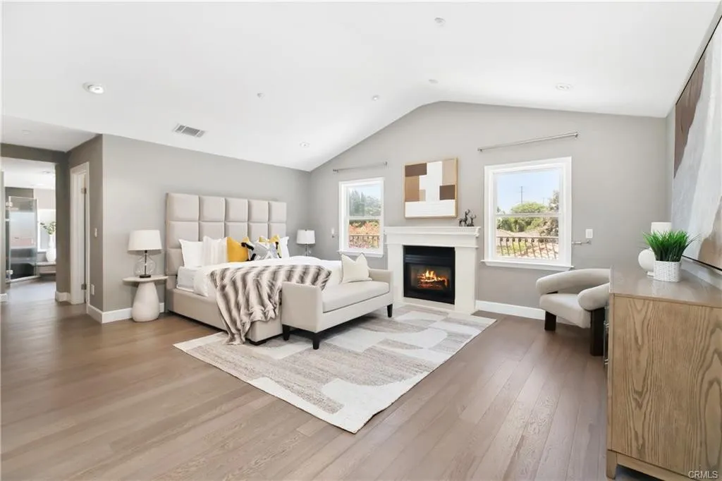 202 W Lemon Avenue, Arcadia, California 91007 home-pic-31