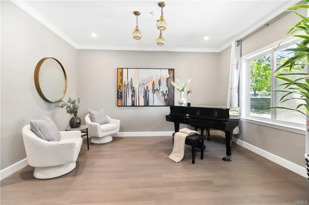 202 W Lemon Avenue, Arcadia, California 91007 home-pic-6