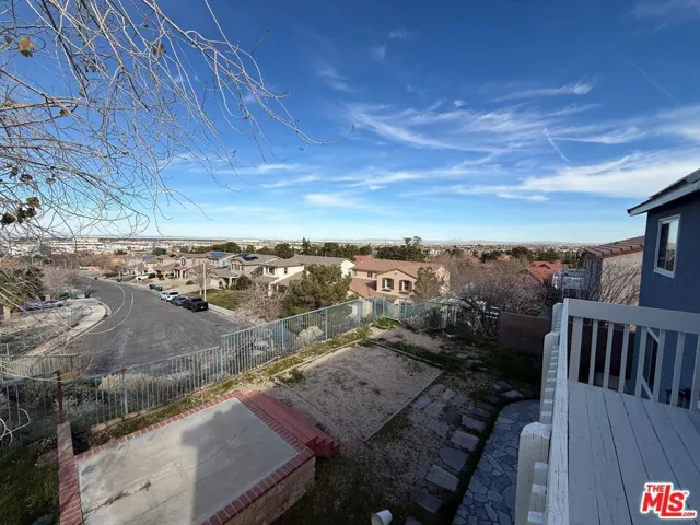 719 W Avenue Q10, Palmdale, California 93551
