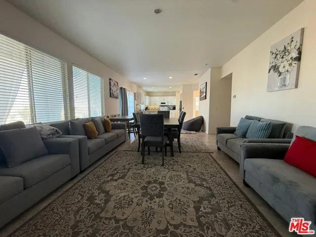 719 W Avenue Q10, Palmdale, California 93551