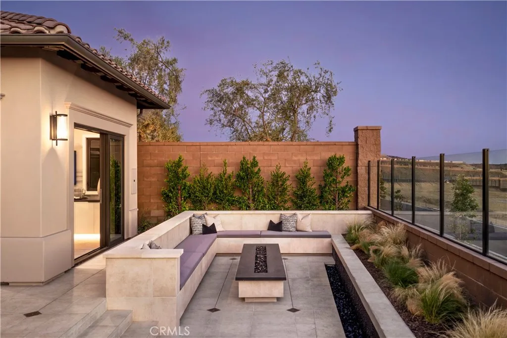 548 Peninsula, Irvine, California 92602 home-pic-18