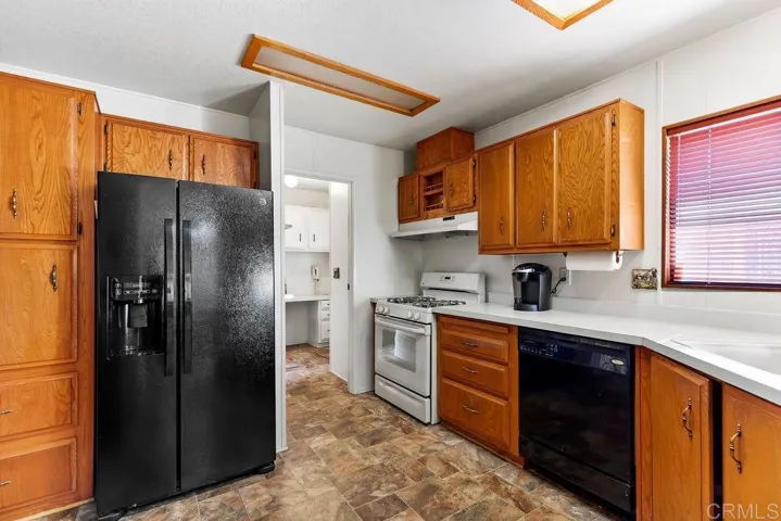 11949 Riverside Dr. 36, Lakeside, California 92040