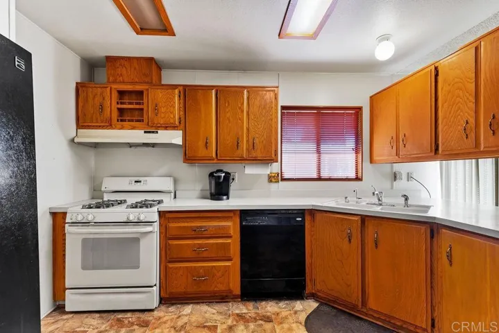 11949 Riverside Dr. 36, Lakeside, California 92040