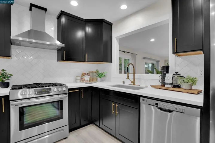 1290 1290 Cypress Dr, Concord, California 94520
