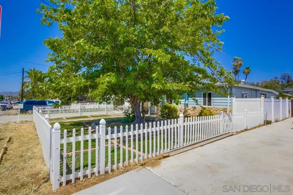 8749 Cottonwood Avenue, Santee, California 92071 home-pic-6