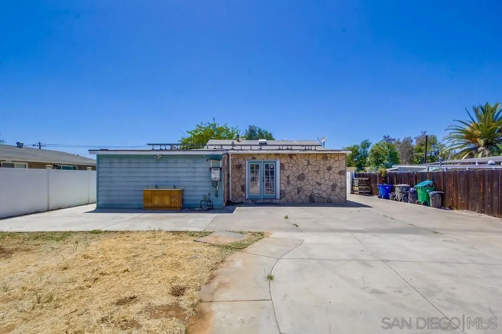 8749 Cottonwood Avenue, Santee, California 92071 home-pic-50