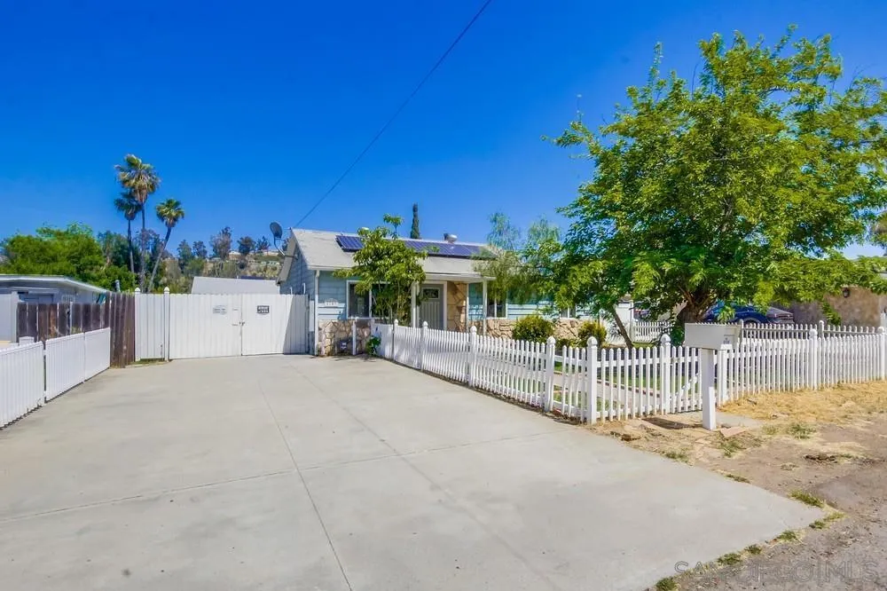 8749 Cottonwood Avenue, Santee, California 92071 home-pic-1