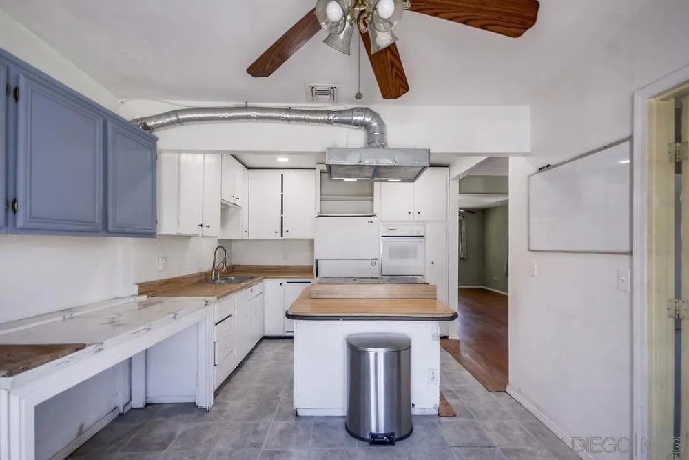 8749 Cottonwood Avenue, Santee, California 92071 home-pic-21