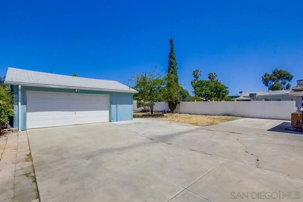 8749 Cottonwood Avenue, Santee, California 92071 home-pic-53