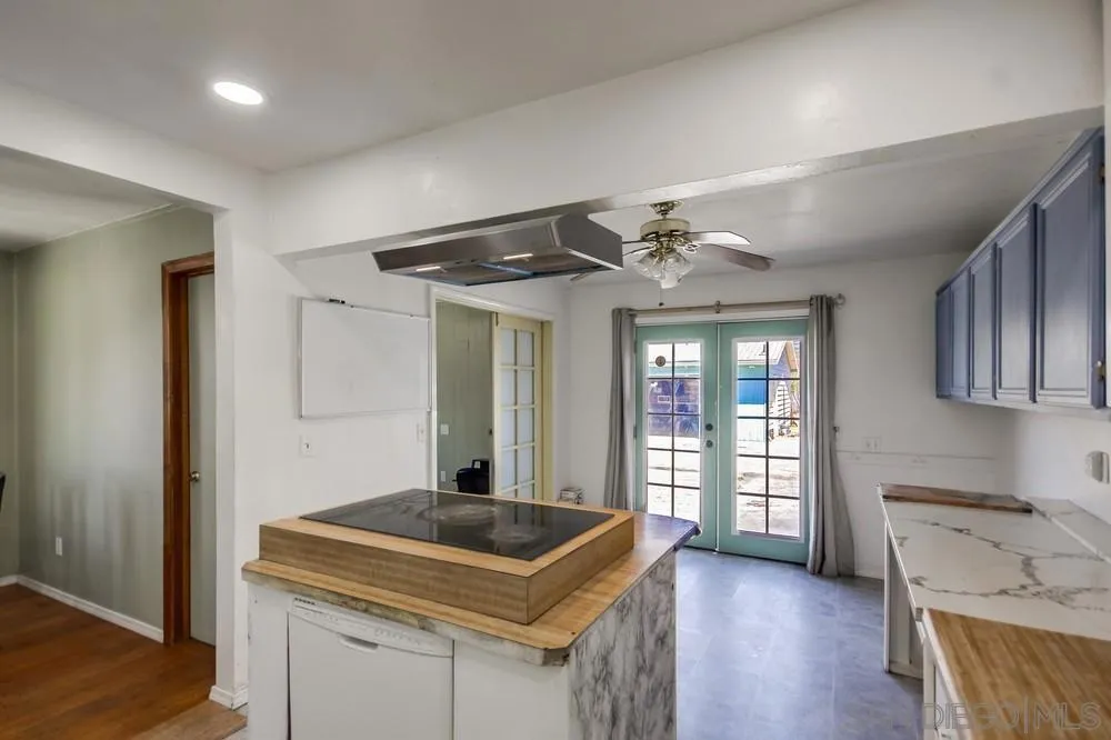 8749 Cottonwood Avenue, Santee, California 92071 home-pic-28