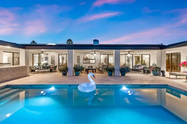 131-web-or-mls-AM4A2220