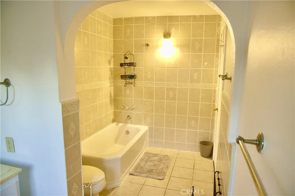 4779 Castle Avenue, San Diego, California 92105 home-pic-7