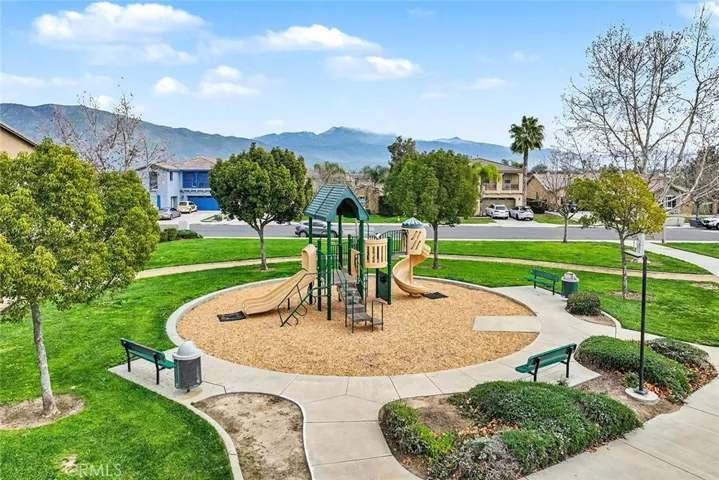Neighborhood park with walking path