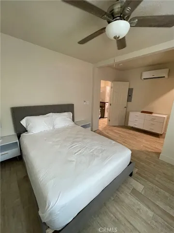 Unit 2 primary bedroom