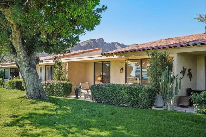 42-web-or-mls-La Cerra Dr-S1111-042