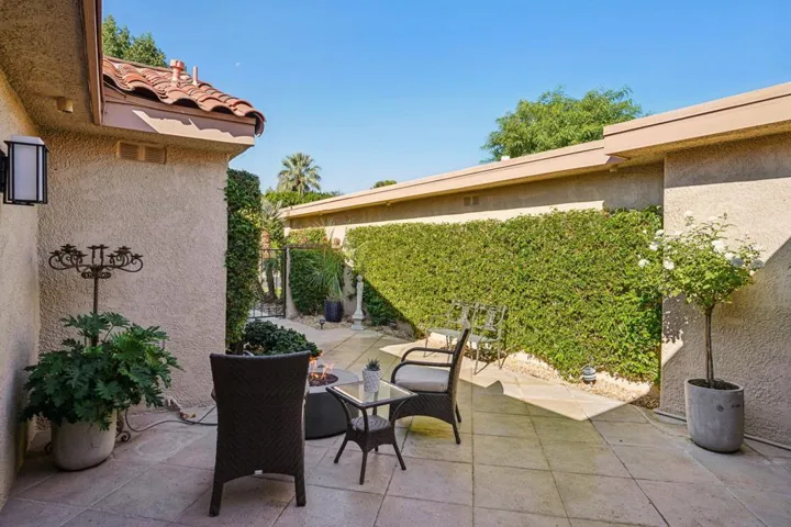 35-web-or-mls-La Cerra Dr-S1111-035