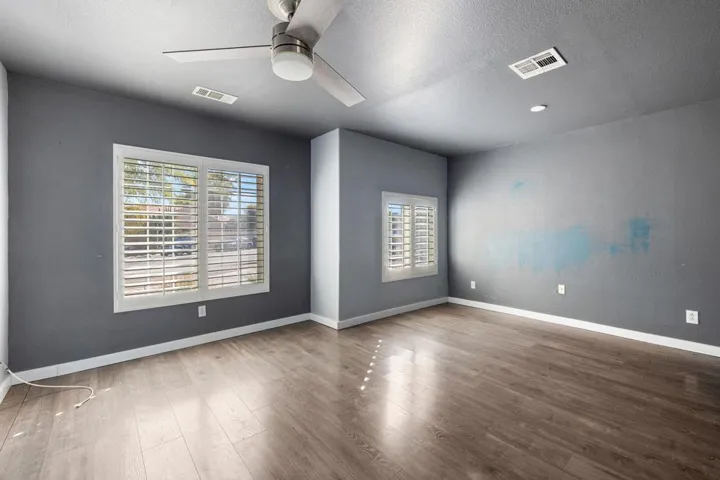 48-web-or-mls-AM4A1841